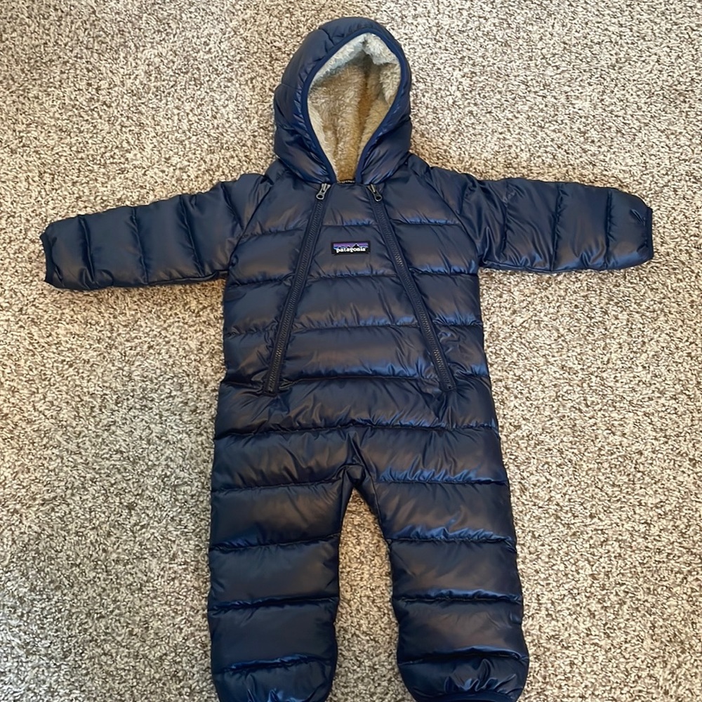 Patagonia infant hi loft down sweater bunting